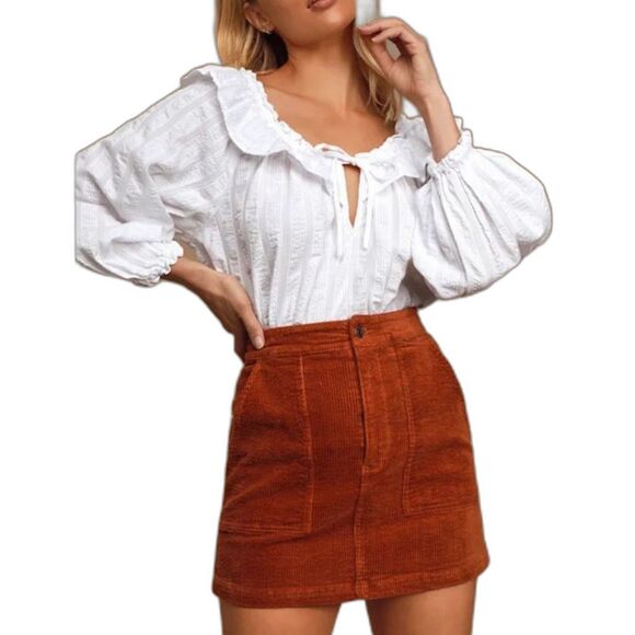 Free People Lily of the Valley White Ruffled 3/4 Sleeve Peasant-Style Top Size S - Picture 1 of 13